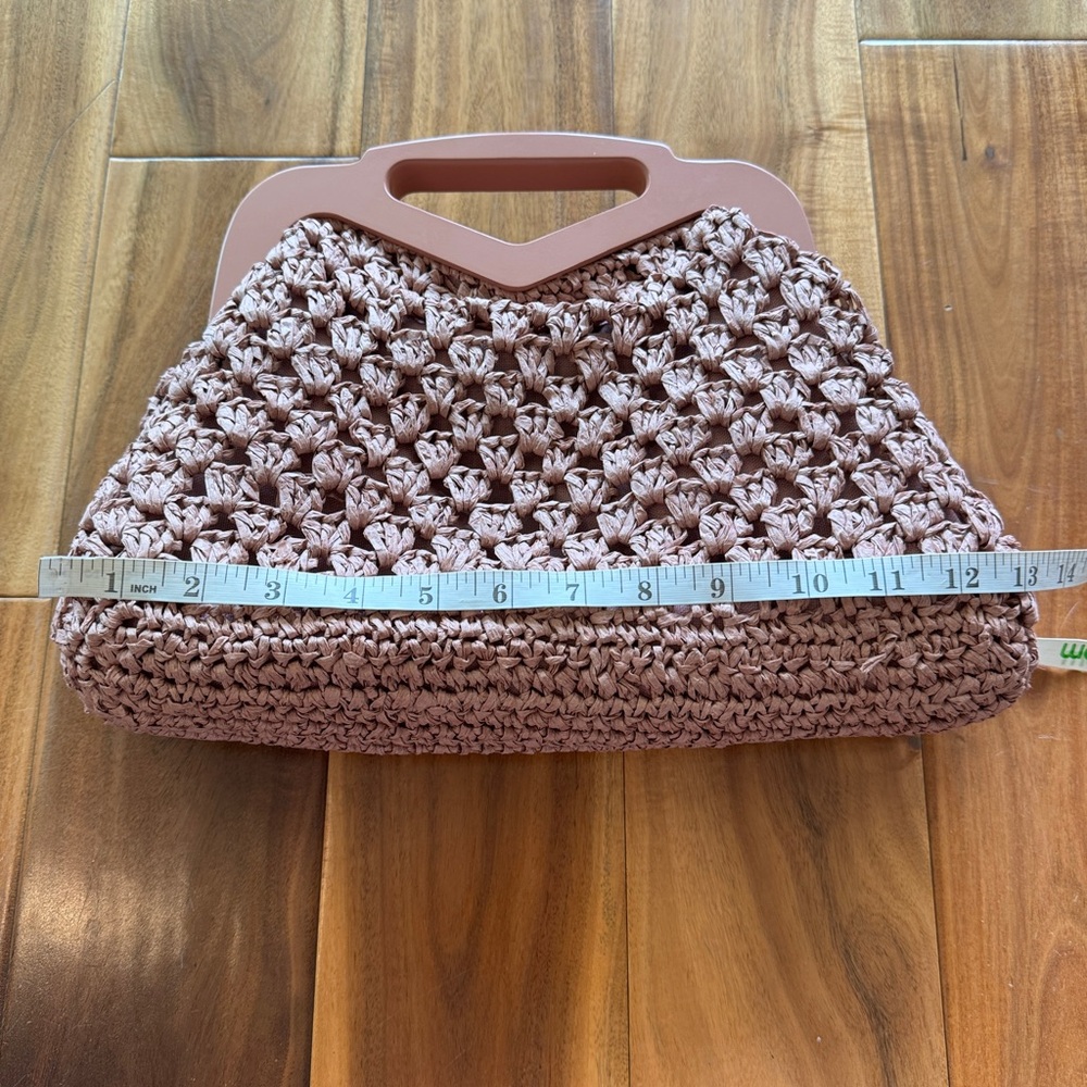 BTB Los Angeles Woven Crochet Top-Handle Women’s Bag in Dusty Rose like new - Picture 5 of 9